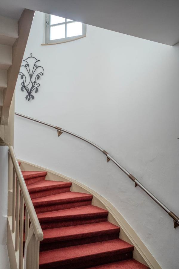 Eventlocation & Hotel Schloss Neuburg Obrigheim Bagian luar foto