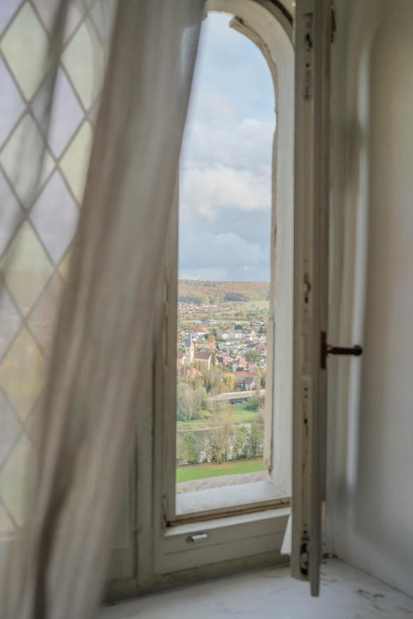 Eventlocation & Hotel Schloss Neuburg Obrigheim Bagian luar foto