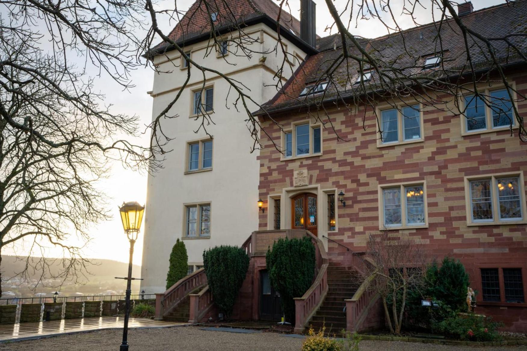 Eventlocation & Hotel Schloss Neuburg Obrigheim Bagian luar foto